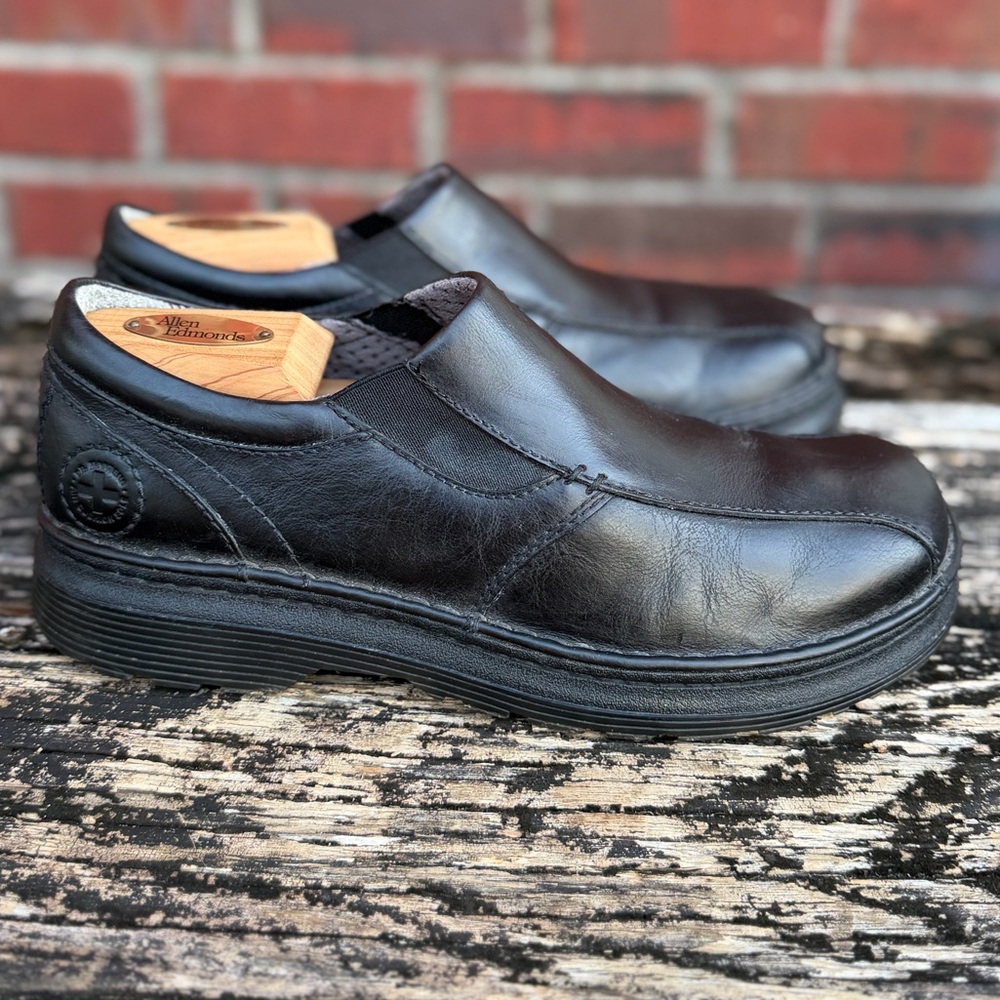 Dr. Martens Tevin Men’s Size 8 Black Leather Slip-On Moc Toe Loafer Shoe M4